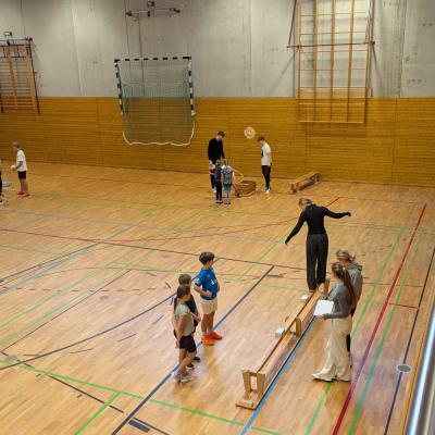 Bewegungscheck Klasse 3, 09.12.2025