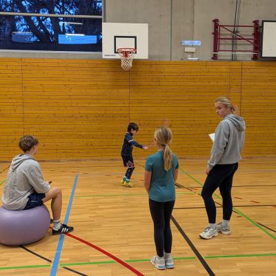 Bewegungscheck Klasse 3, 09.12.2025