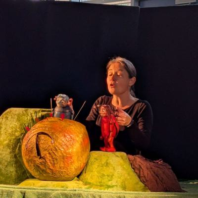 Puppentheater: Max, der Kugelkäfer, 10.12.2025