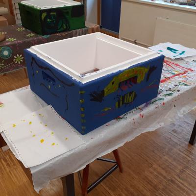 Die neue blaue Zarge nach der Verzierung, 11.07.2019